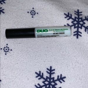 Duo eyelash glue
